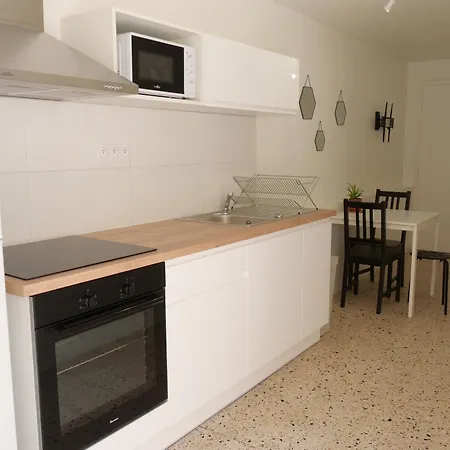 Le 14 - 1 Hyper Centre Apartment Béziers