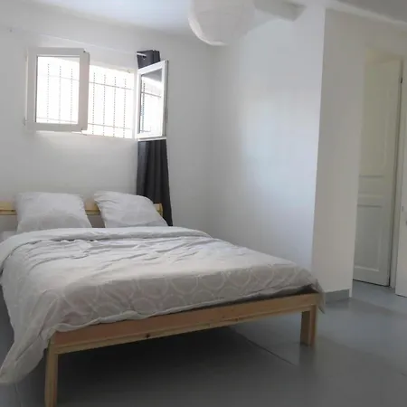 Le 14 - 1 Hyper Centre *